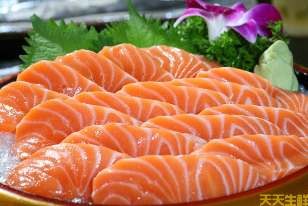 三文魚的熱量，三文魚的熱量多少？正在減肥的你需要了解(圖1)